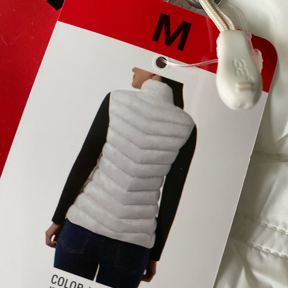32 Degrees White Vest - Picture 4 of 4